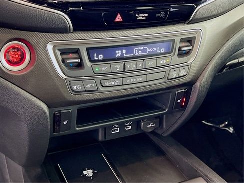 Certified 2024 Honda Ridgeline TrailSport image 17