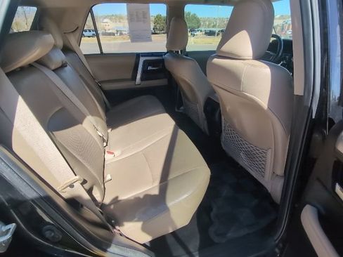 Used 2014 Toyota 4Runner Limited image 32