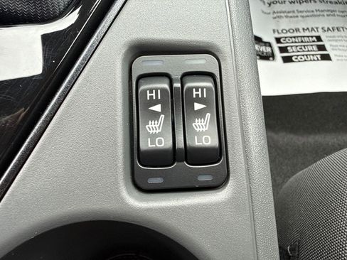Used 2024 Subaru Crosstrek 2.5i Sport AWD/4WD image 21