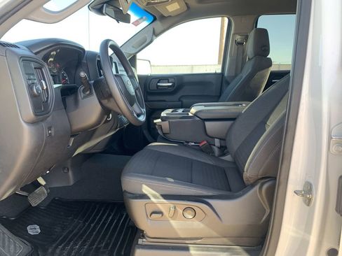 Certified 2022 Chevrolet Silverado 1500 Custom image 17