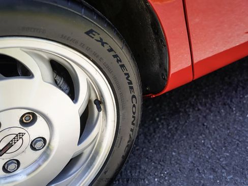 Used 1994 Chevrolet Corvette Convertible RWD image 66