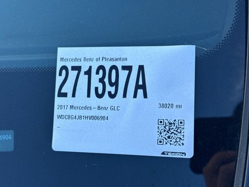 Used 2017 Mercedes-Benz GLC 300 image 4