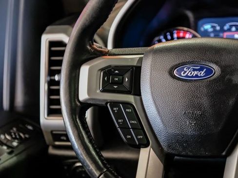 Used 2019 Ford F250 Lariat w/ Lariat Ultimate Package image 19