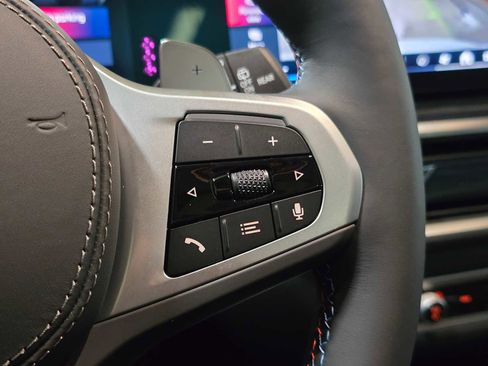 New 2026 BMW X5 M60i image 37