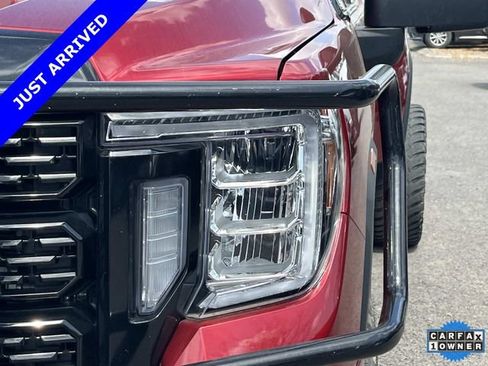 Used 2022 GMC Sierra 3500 Denali w/ Denali Ultimate Package AWD/4WD image 6