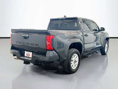 Used 2025 Toyota Tacoma SR5 RWD image 4