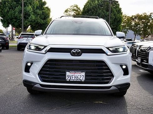 Used 2026 Toyota Grand Highlander AWD Hybrid image 5