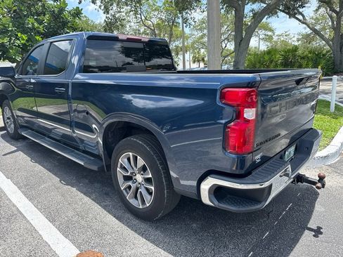 Used 2022 Chevrolet Silverado 1500 LT w/ All Star Edition Plus RWD image 11