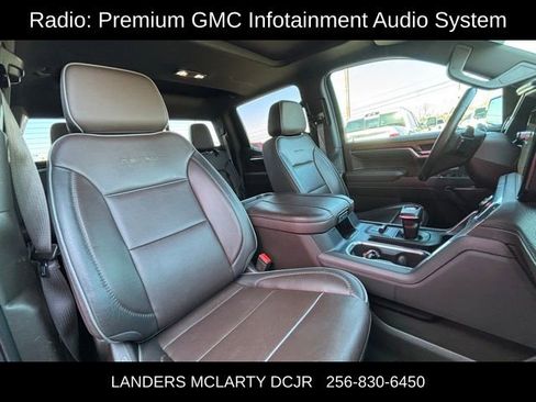Used 2023 GMC Sierra 1500 Denali w/ Denali Reserve Package image 11