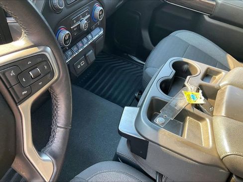 Used 2022 Chevrolet Silverado 1500 LT image 14