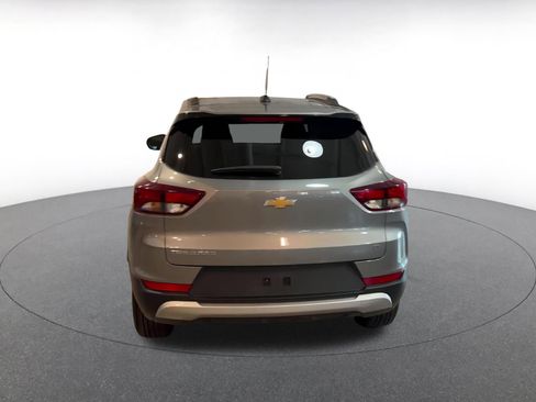 Used 2025 Chevrolet TrailBlazer LT image 12