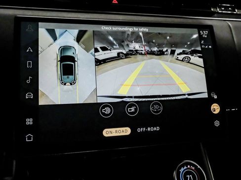 Used 2023 Land Rover Range Rover Sport SE Dynamic image 20