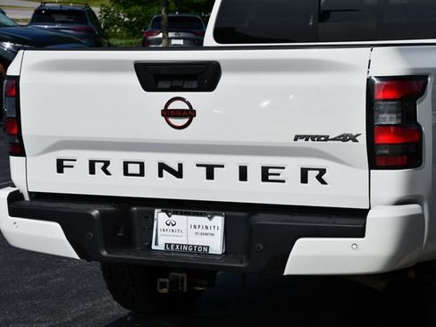 Used 2023 Nissan Frontier PRO-4X w/ Pro Convenience Package AWD/4WD image 26