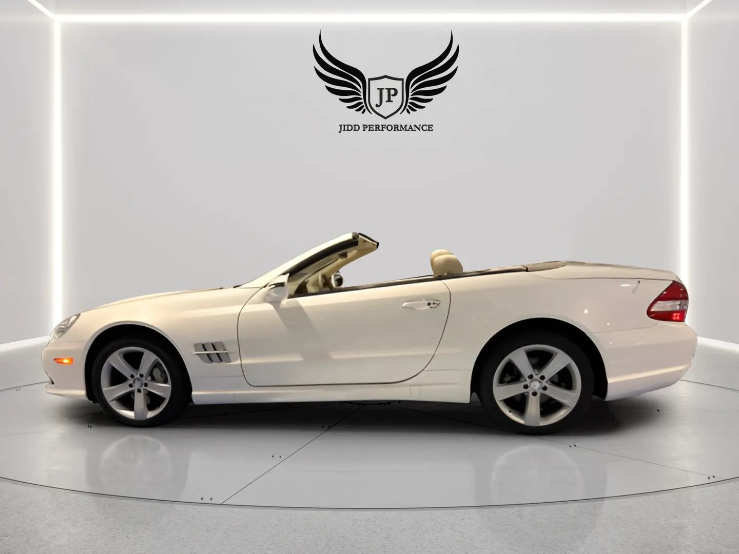 Used 2012 Mercedes-Benz SL 550 image 7