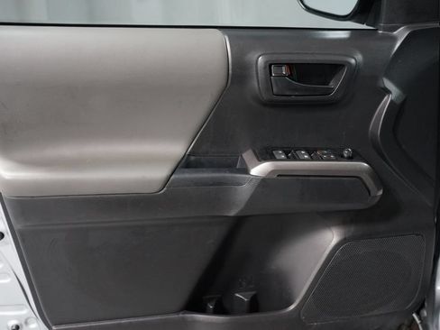 Used 2023 Toyota Tacoma SR5 w/ Technology Package RWD image 30
