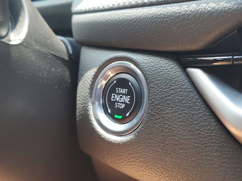 Certified 2024 Cadillac XT4 Premium Luxury AWD/4WD image 29