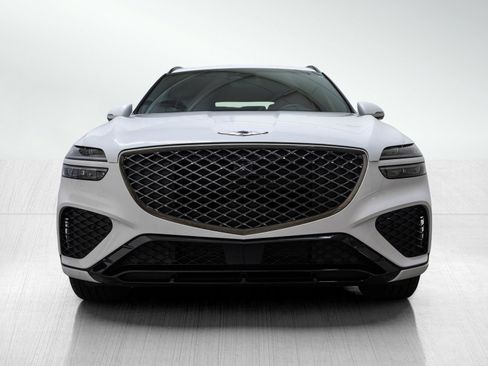 Used 2025 Genesis GV70 3.5T Sport w/ Sport Advanced Package image 2