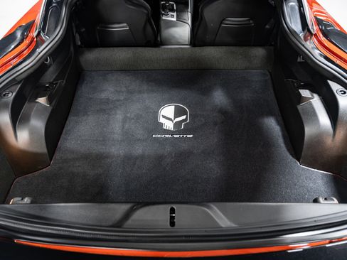 Used 2015 Chevrolet Corvette Z06 w/ Battery Protection Package image 32