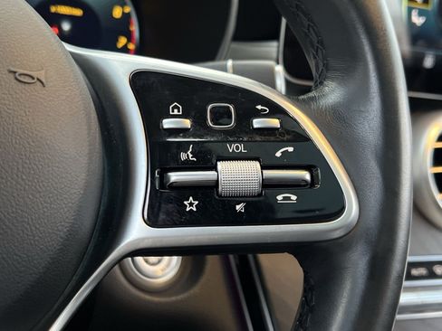Certified 2022 Mercedes-Benz GLC 300 4MATIC image 37