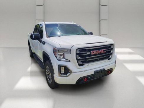 Used 2021 GMC Sierra 1500 AT4 w/ AT4 Premium Package AWD/4WD image 3
