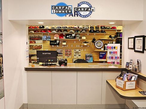 Used 2023 Chevrolet Bolt EUV LT w/ Comfort Package image 45