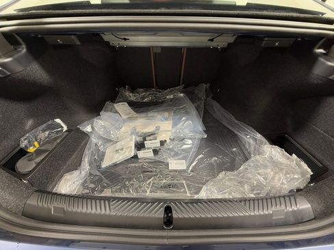 New 2025 BMW 540i xDrive w/ Premium Package image 23