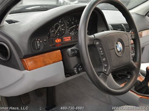 Used 1997 BMW 528i Sedan image 24