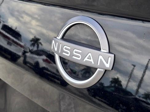 Used 2025 Nissan Altima 2.5 S FWD image 10