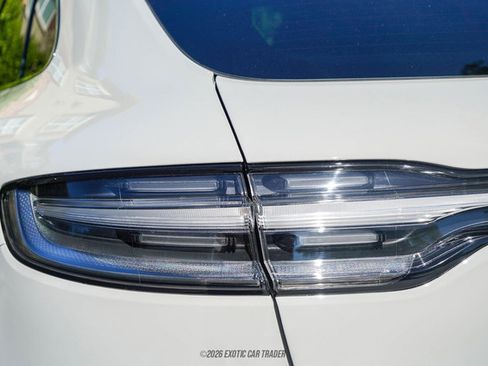 Used 2025 Porsche Macan GTS image 56