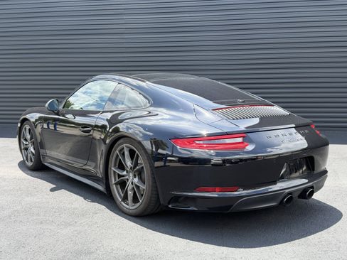 Certified 2019 Porsche 911 Carrera T RWD image 3