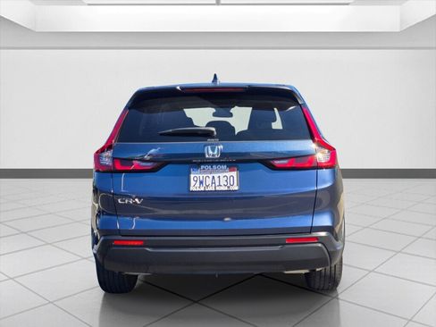 Certified 2025 Honda CR-V LX image 6