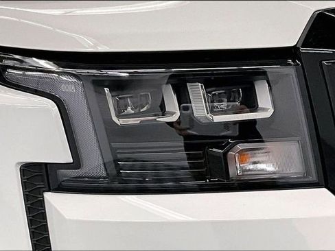 New 2026 Nissan Frontier SV w/ SV Convenience Package image 14