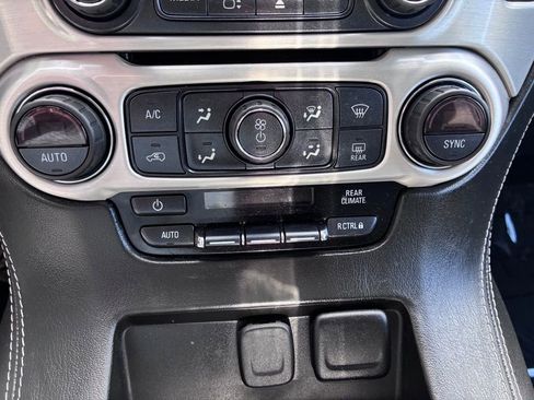 Used 2018 GMC Yukon SLE w/ SLE Value Package RWD image 25