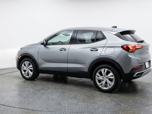 Used 2025 Buick Encore GX Preferred AWD/4WD image 6
