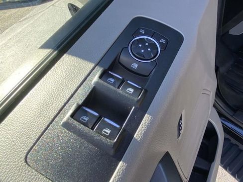 Used 2018 Ford F150 XLT w/ Max Trailer Tow Package image 17