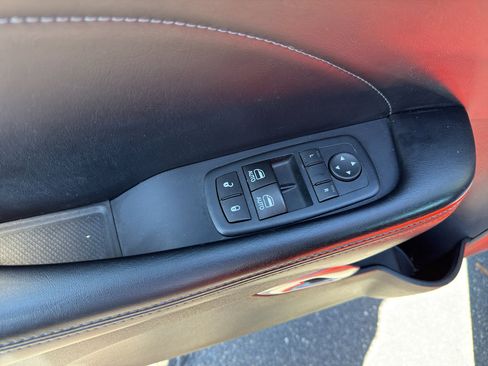 Used 2017 Dodge Challenger GT w/ Technology Group image 9