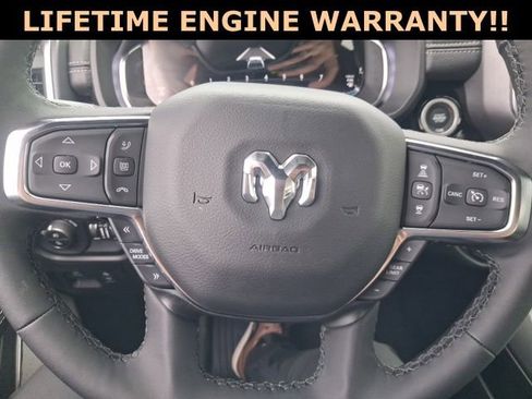 New 2026 RAM 1500 Laramie AWD/4WD image 4