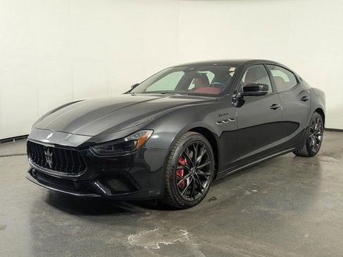 Used 2022 Maserati Ghibli Modena Q4 image 4
