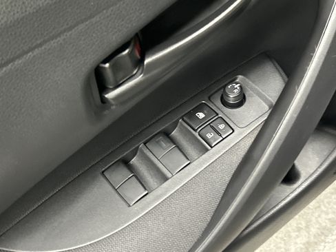 Certified 2025 Toyota Corolla LE FWD image 15
