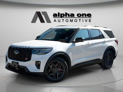 Used 2025 Ford Explorer ST