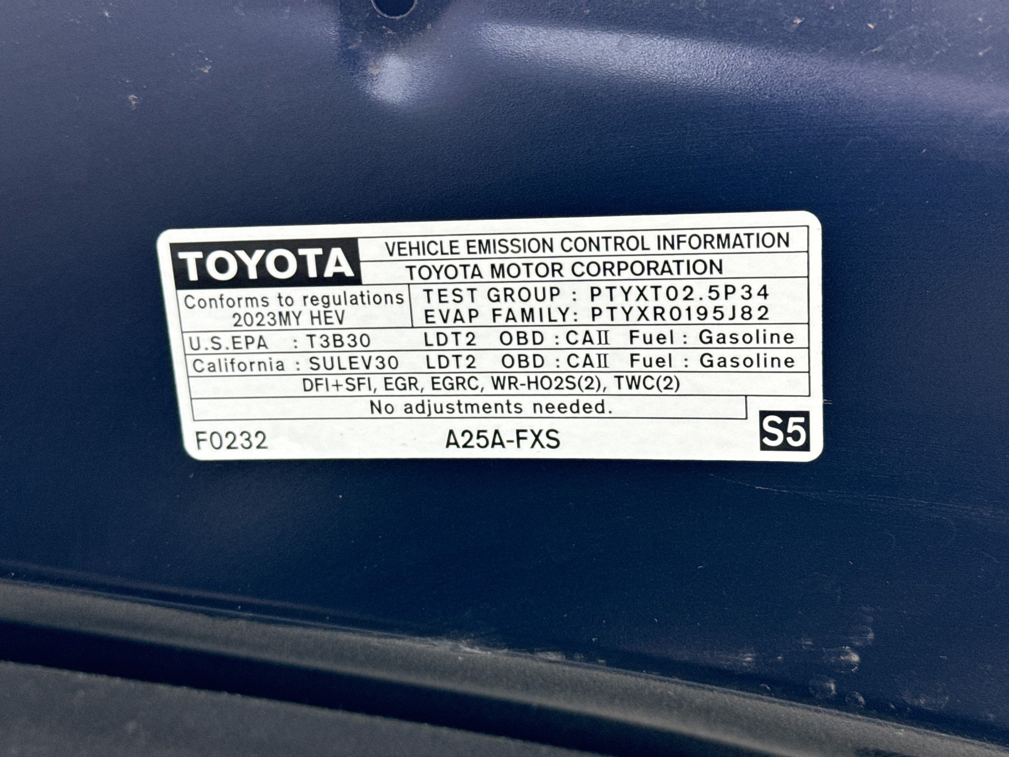 Used 2023 Toyota Sienna LE w/ LE Plus Package AWD/4WD image 23