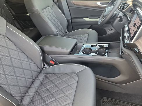 New 2026 Volkswagen Atlas SEL Premium R-Line AWD/4WD image 11