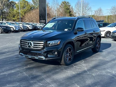 New 2026 Mercedes-Benz GLB 250 image 3