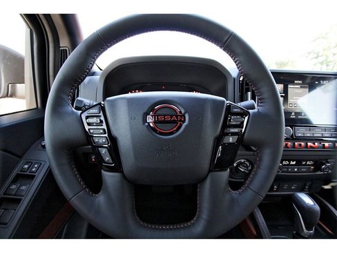 New 2026 Nissan Frontier PRO-4X w/ Pro-4x Convenience Package image 13