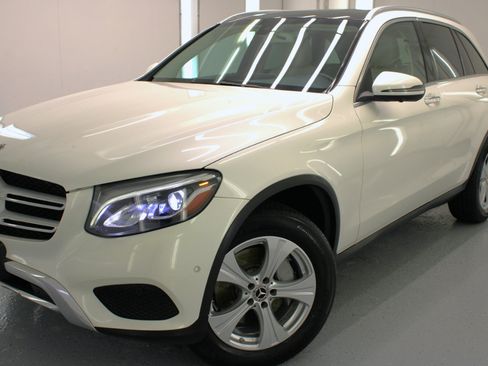 Used 2018 Mercedes-Benz GLC 300 GLC 300 SUV w/ Multimedia Package image 13
