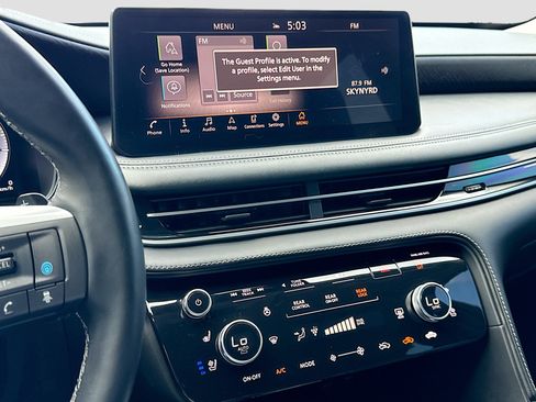 Used 2023 INFINITI QX60 Sensory w/ Vision Package AWD/4WD image 29