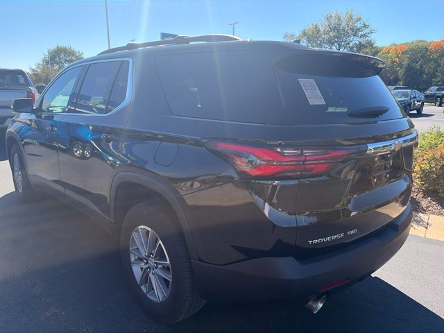 Used 2023 Chevrolet Traverse LT w/ LPO, Floor Liner Package AWD/4WD image 2