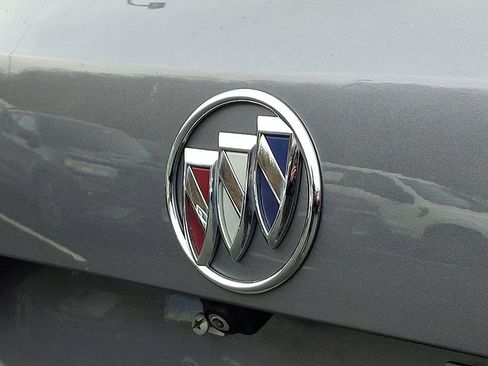 Used 2021 Buick Envision Essence w/ Technology Package I image 31