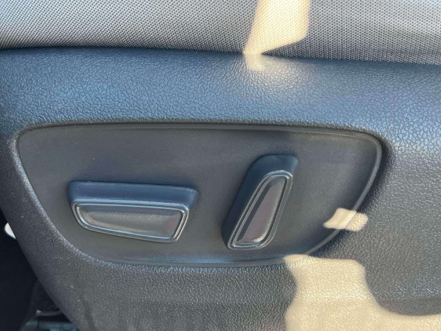 Used 2021 Toyota Sienna LE FWD image 21