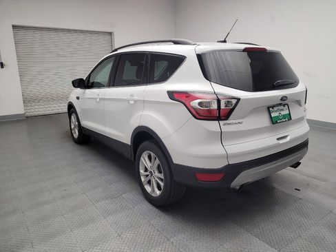 Used 2017 Ford Escape SE w/ SE Leather Comfort Package image 5
